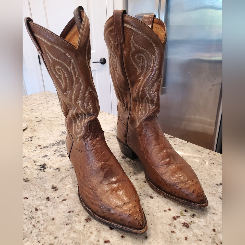 Men's Tony Lama Ostrich Boots, Size 10 1/2 D. Brown. - Picture 2 of 12